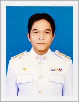 นายมานพ หวังประสพกลาง